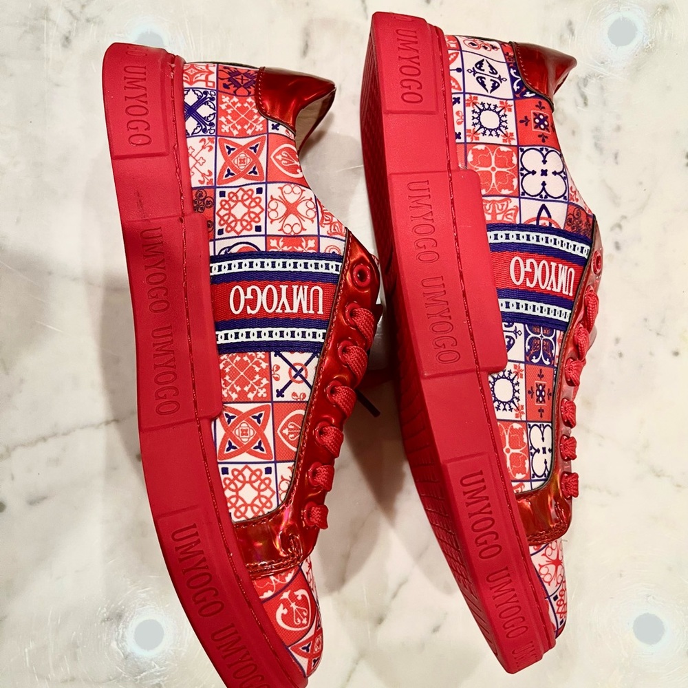 UMYOGO Men's Fashion Athletic shoes. - Picture 3 of 12